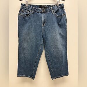 4 for $25 💛 Calvin Klein Jeans Dark Blue Denim Capri